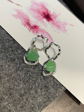 Load image into Gallery viewer, Light Green Jade Earrings (NJE132)
