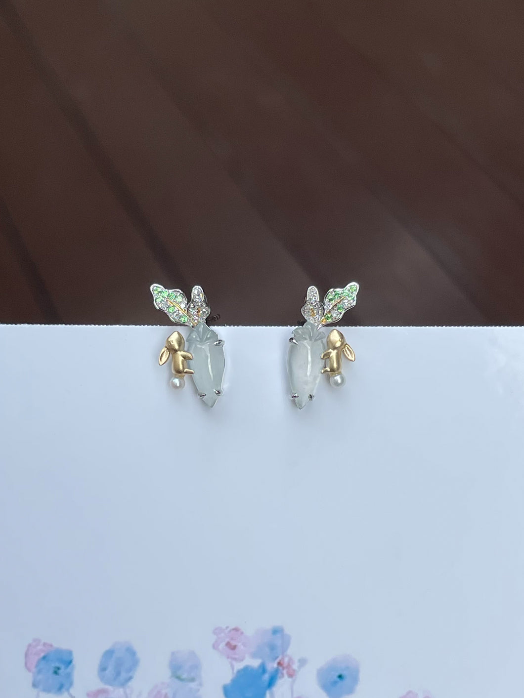 Glassy Jade Earrings - Radish (NJE138)