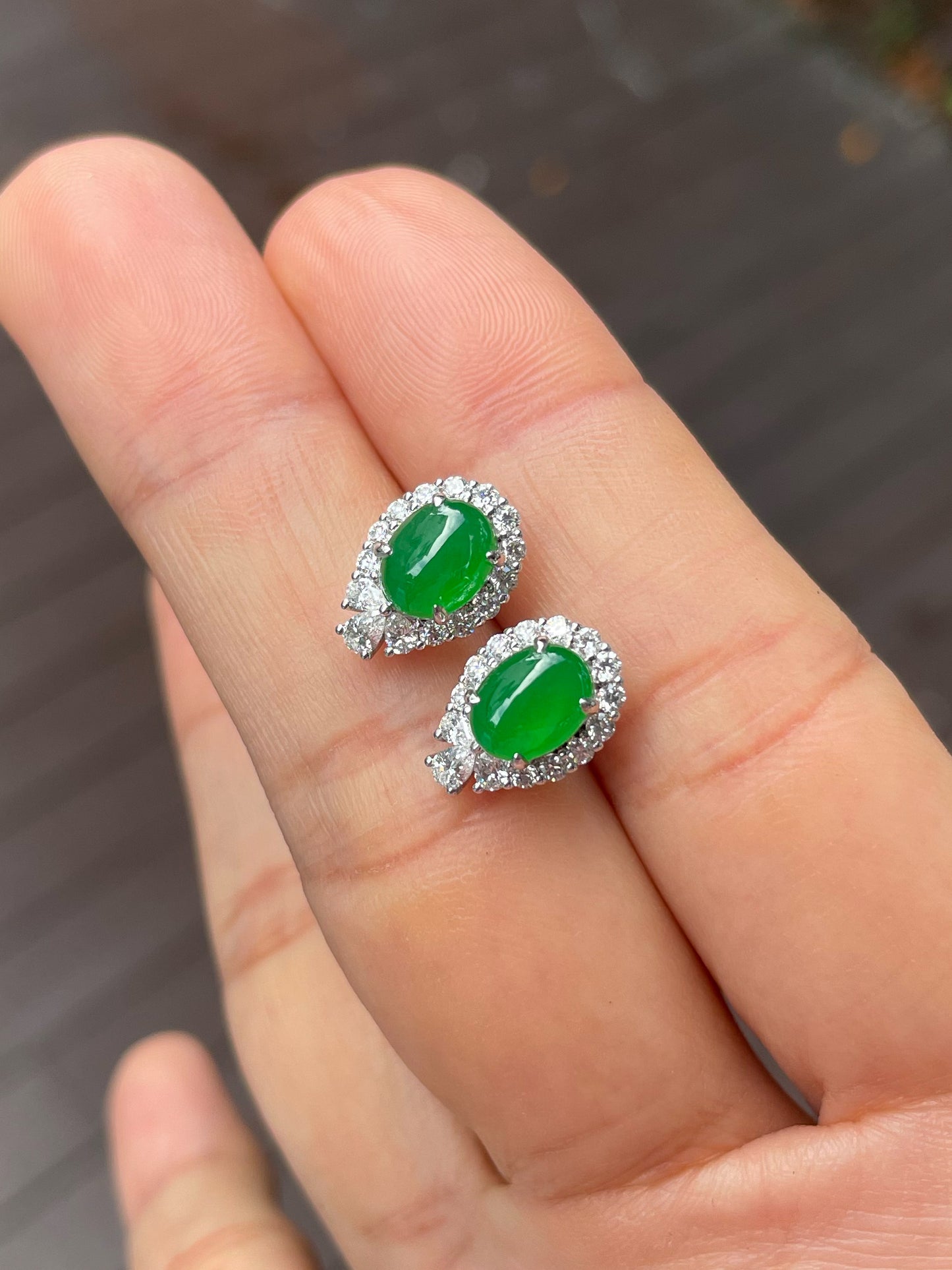 Green Jade Earrings - Cabochons (NJE157)