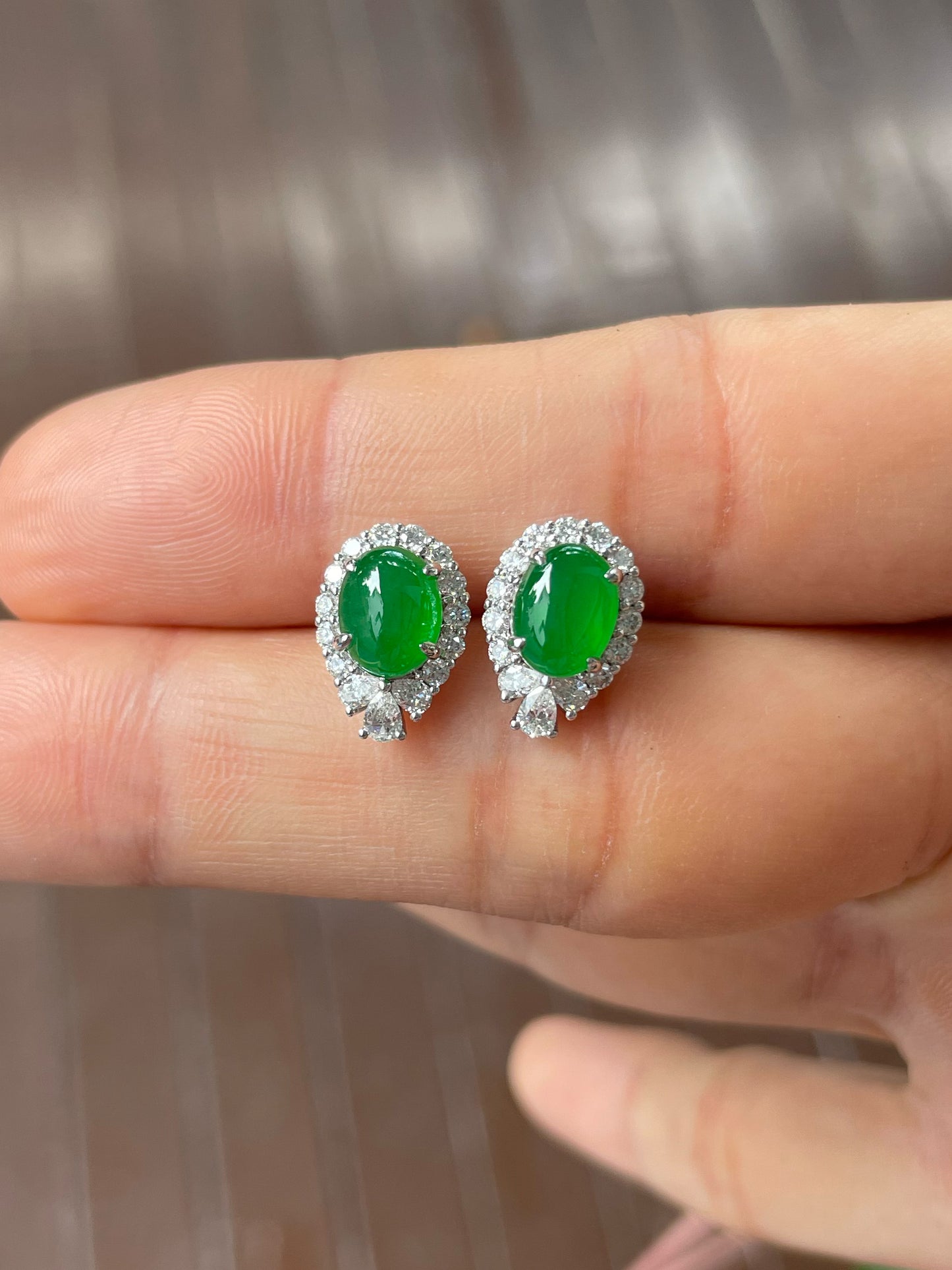 Green Jade Earrings - Cabochons (NJE157)