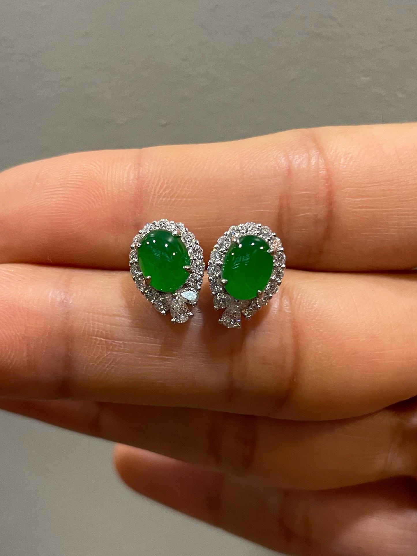 Green Jade Earrings - Cabochons (NJE157)