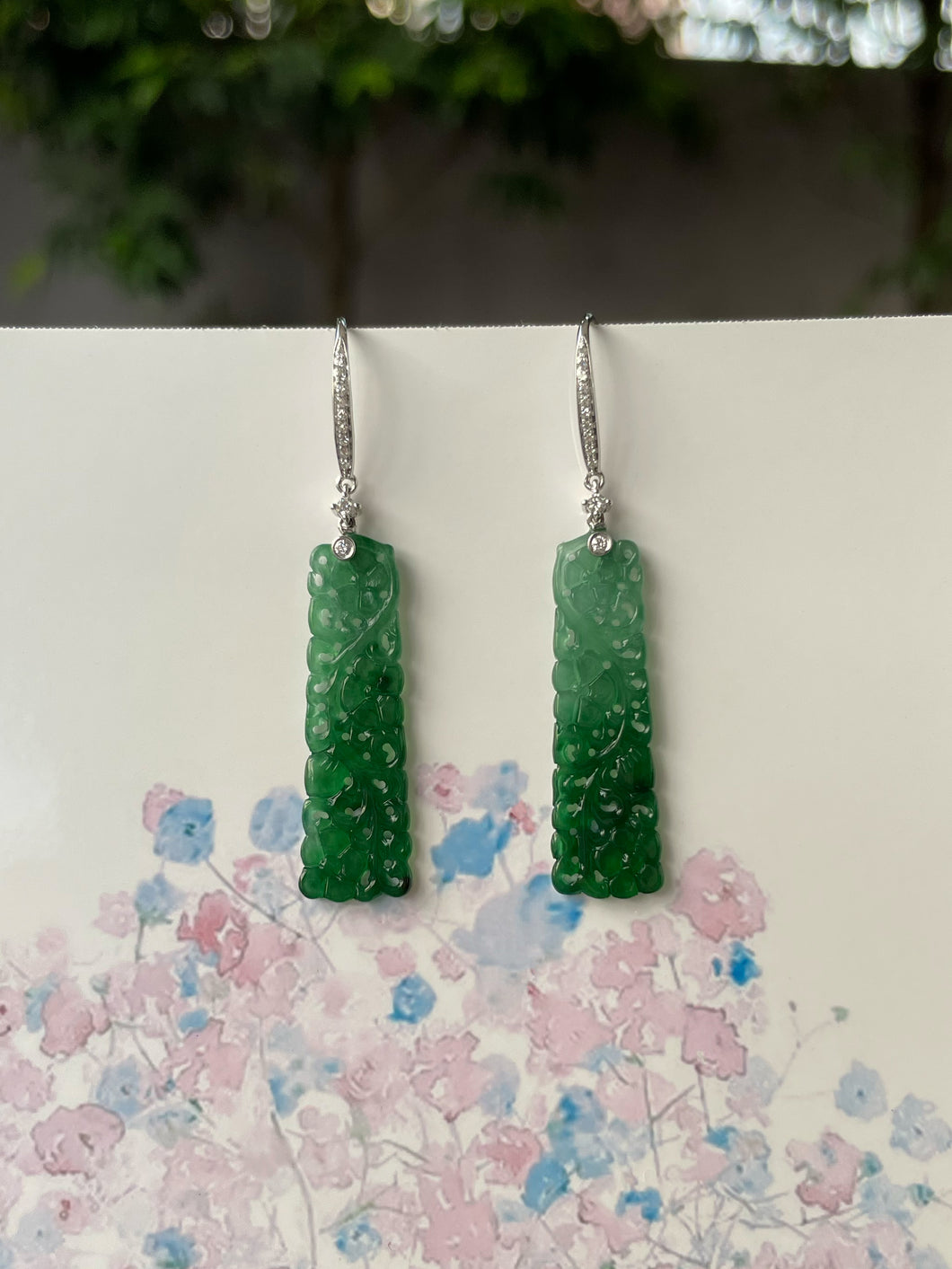 Green Jadeite Carved Earrings (NJE158)