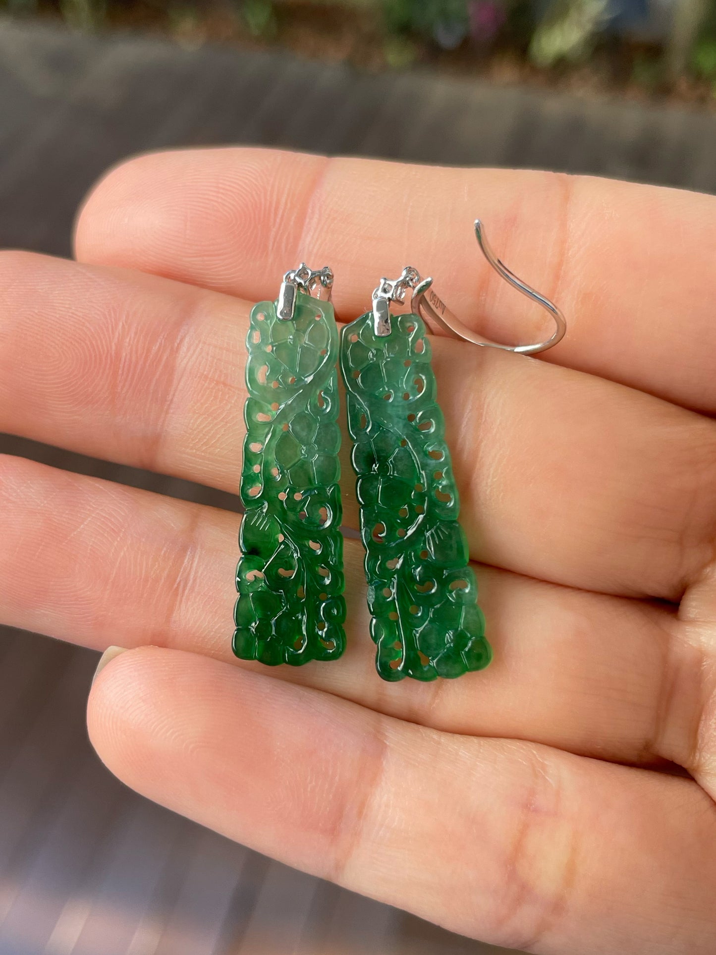 Green Jadeite Carved Earrings (NJE158)