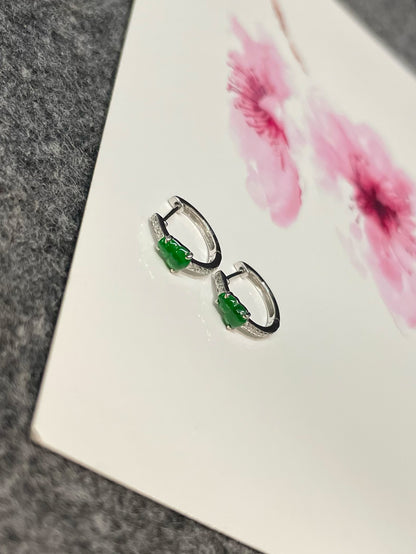 Green Jadeite Earrings - Hu Lu (NJE193)