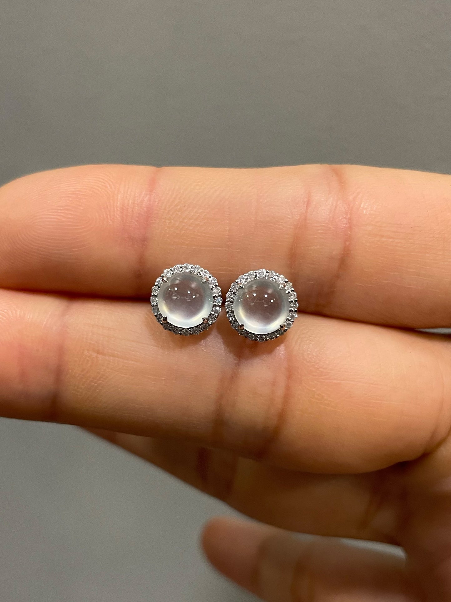Glassy Jade Cabochon Earrings (NJE283)