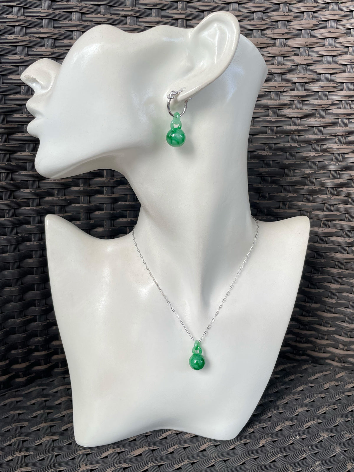 Green Jade Ball Earrings (NJE295)