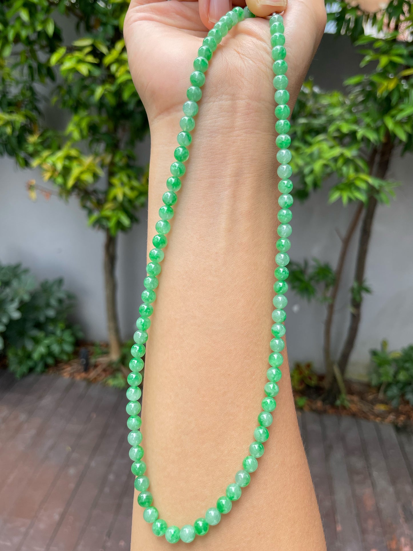 Green Jade Beads Necklace (NJN026)