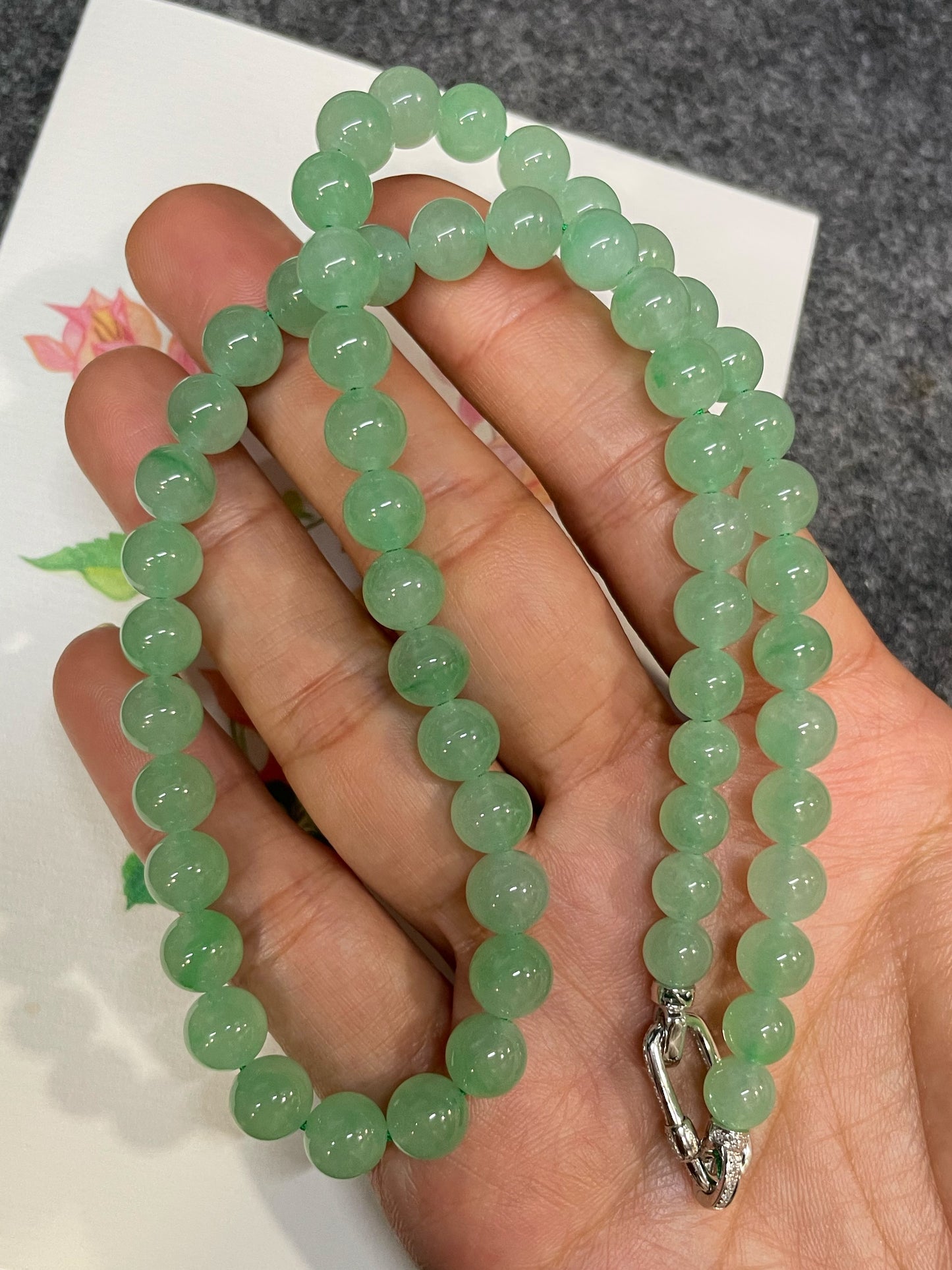 Icy Green Jade Beads Necklace (NJN039)