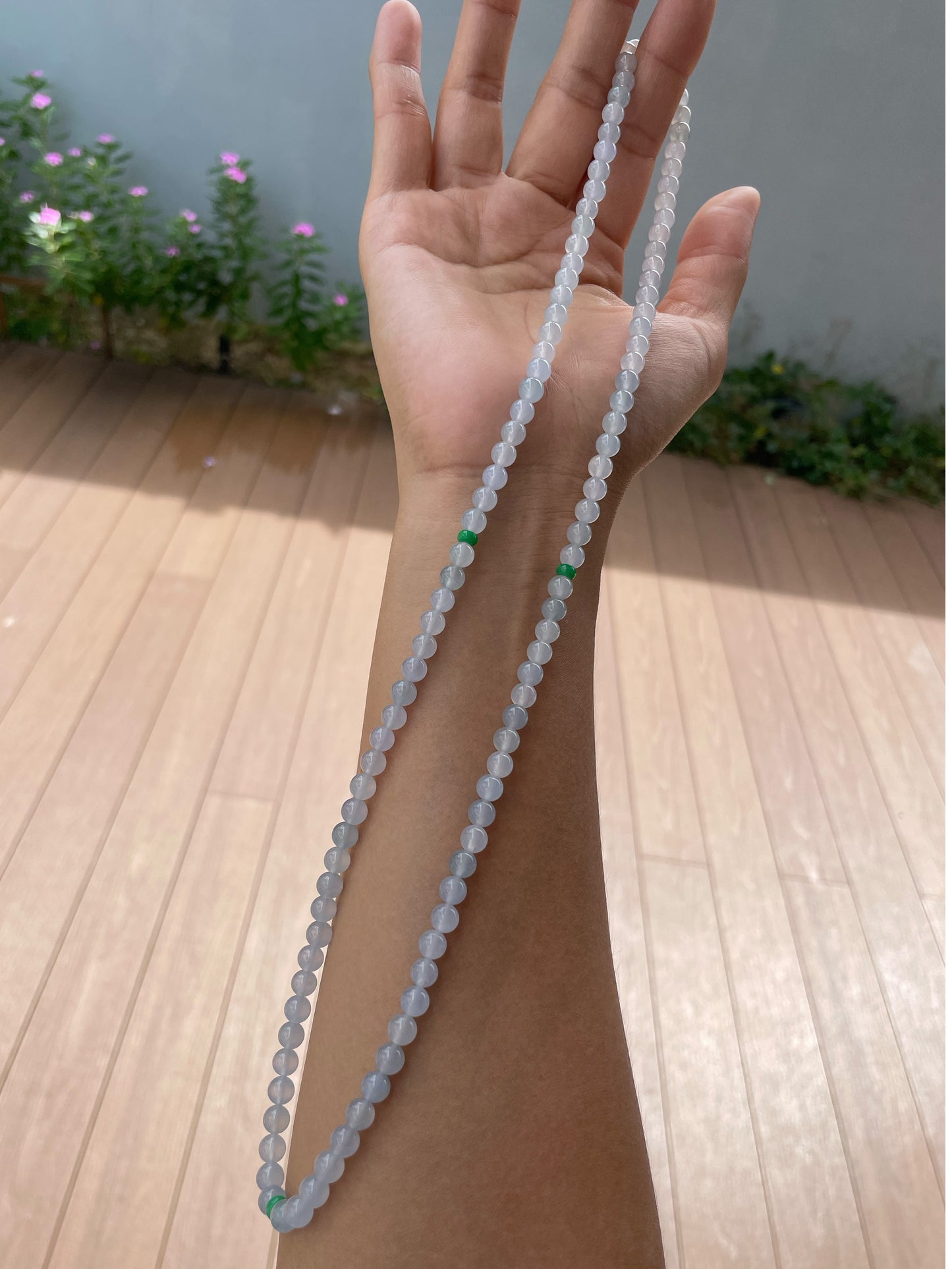 Icy White Jade Beads Necklace (NJN051)
