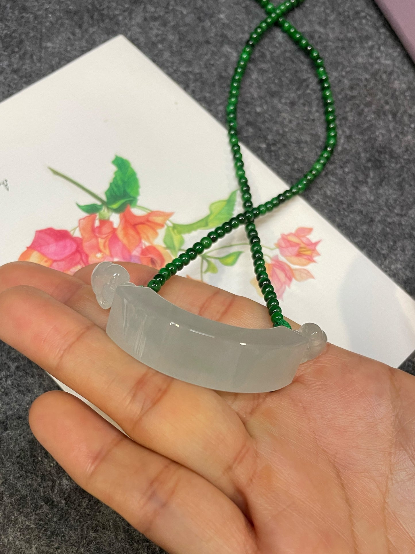 Icy White Pendant With Green Jadeite Beads Necklace (NJN053)