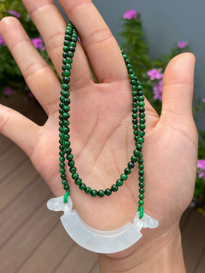 Icy White Pendant With Green Jadeite Beads Necklace (NJN053)