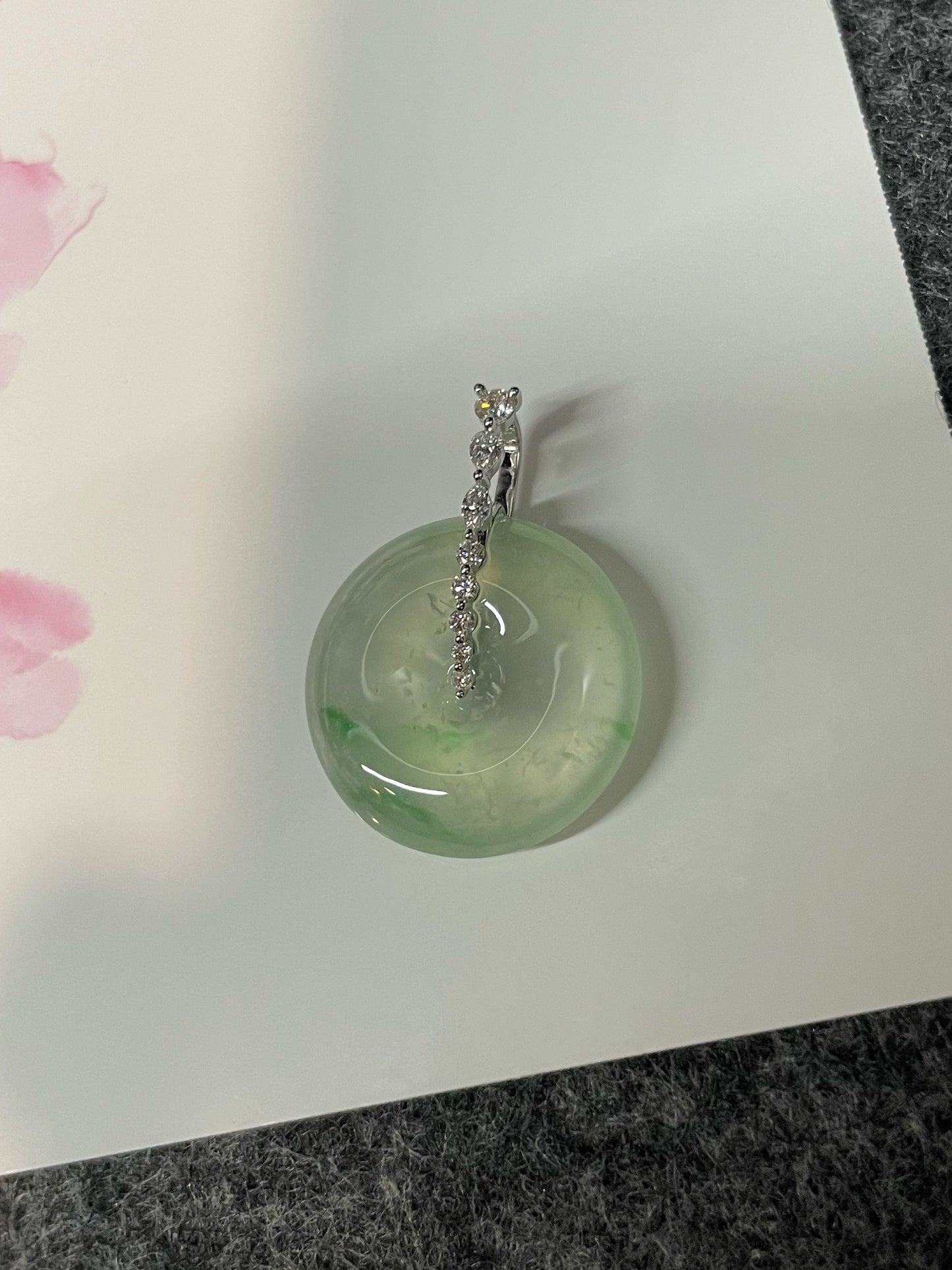 Glassy Jadeite Safety Coin Pendant (NJP068)