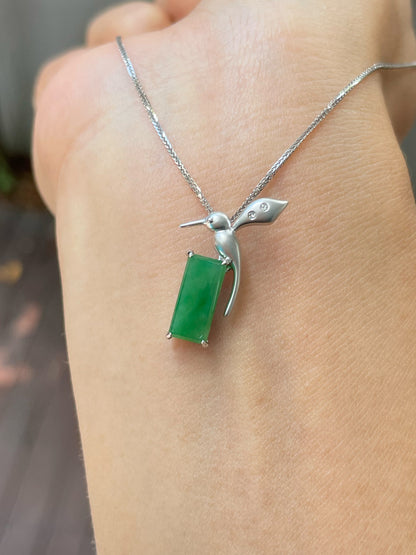 Green Jadeite Pendant (NJP075)