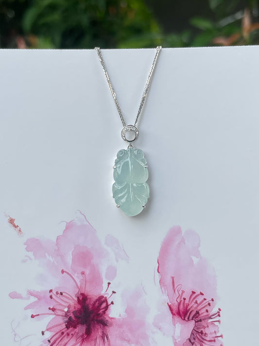 Icy Goldfish Jade Pendant (NJP079)