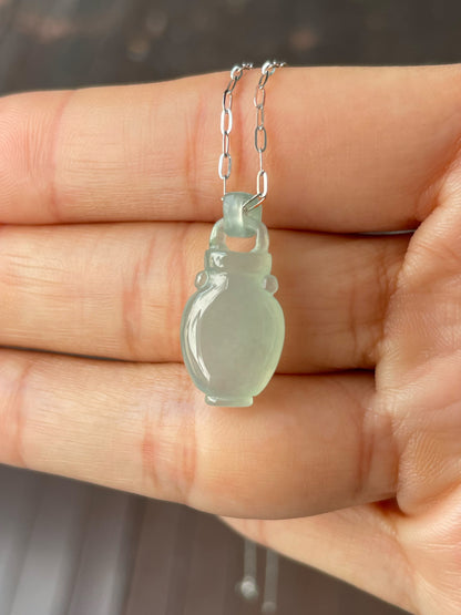 Icy Jadeite Pendant - Vase 宝瓶 (NJP096)