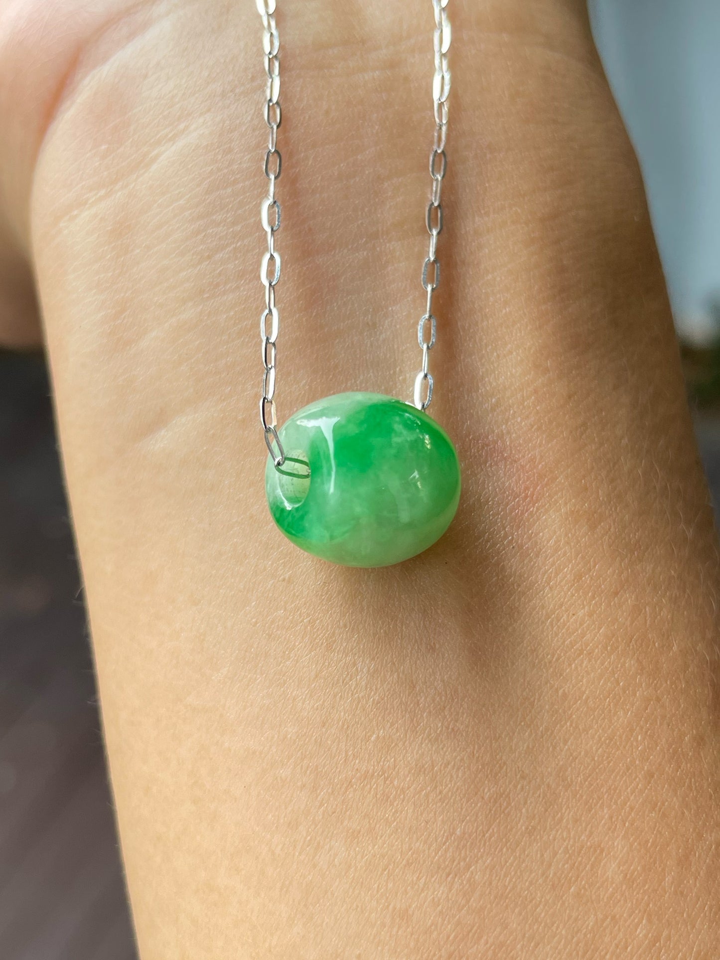 Green Jade Barrel Pendant - Lu Lu Tong 路路通 (NJP097)