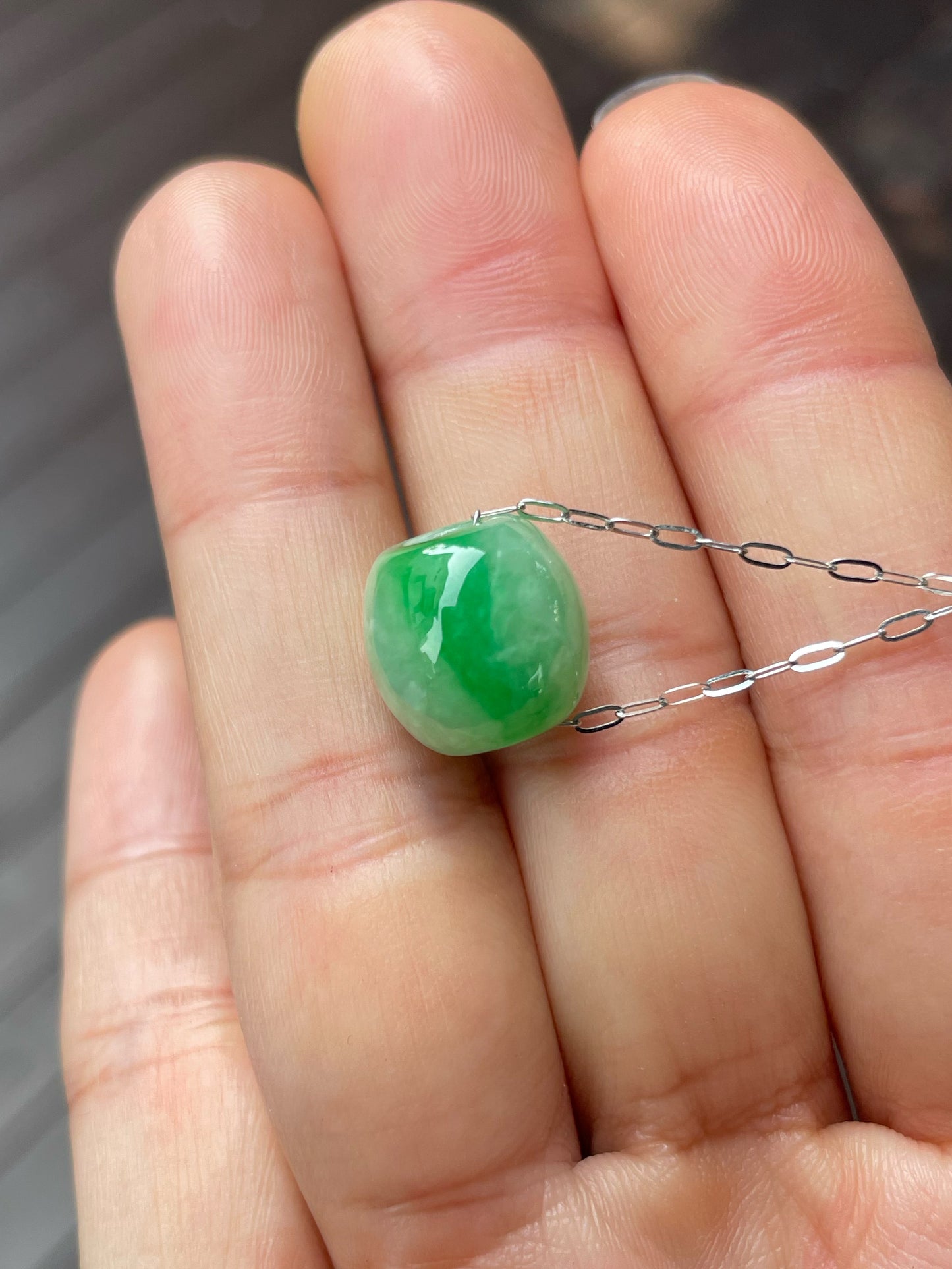 Green Jade Barrel Pendant - Lu Lu Tong 路路通 (NJP097)