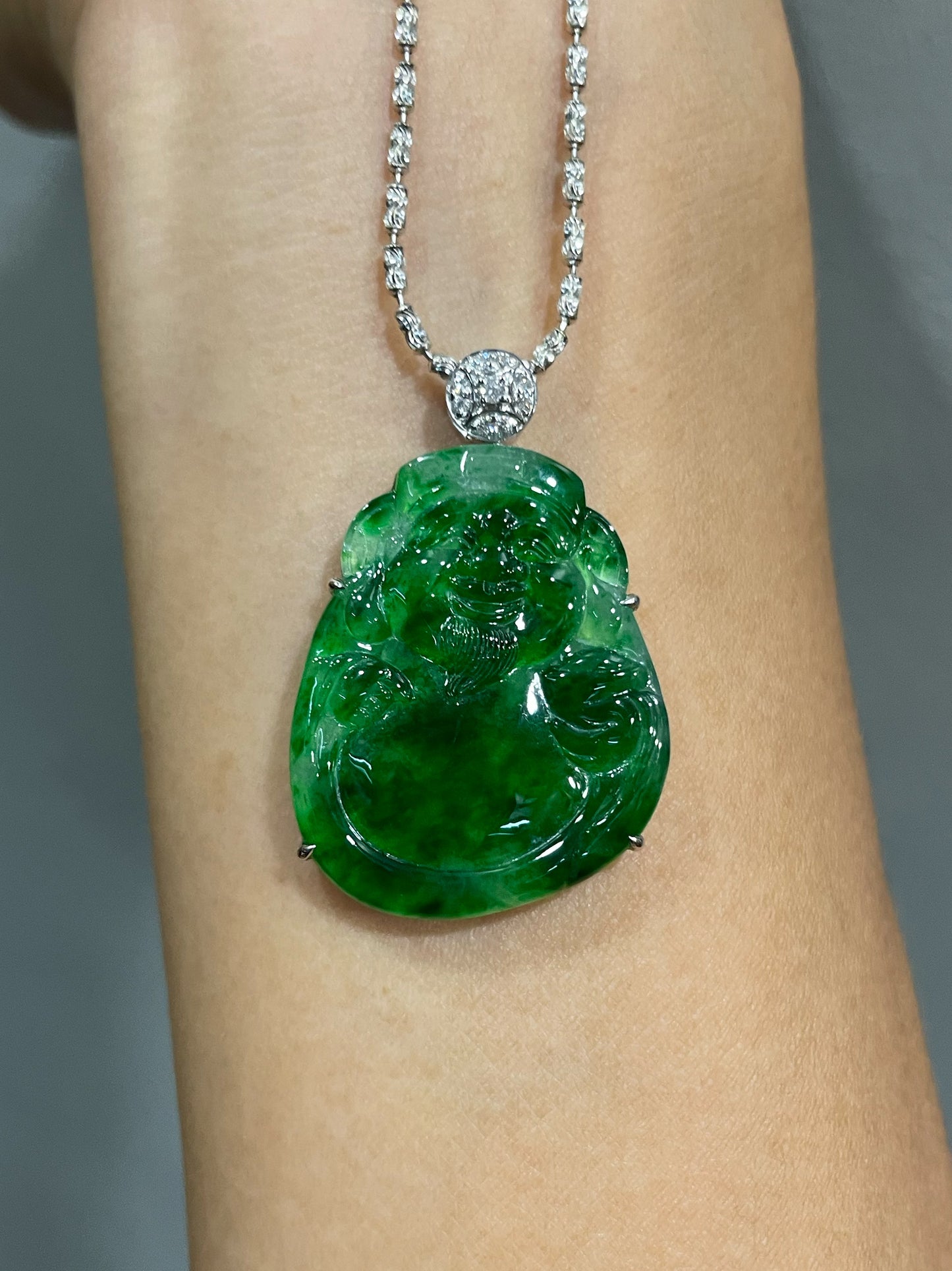 Green Jade Pendant - God Of Wealth 财神 (NJP103)