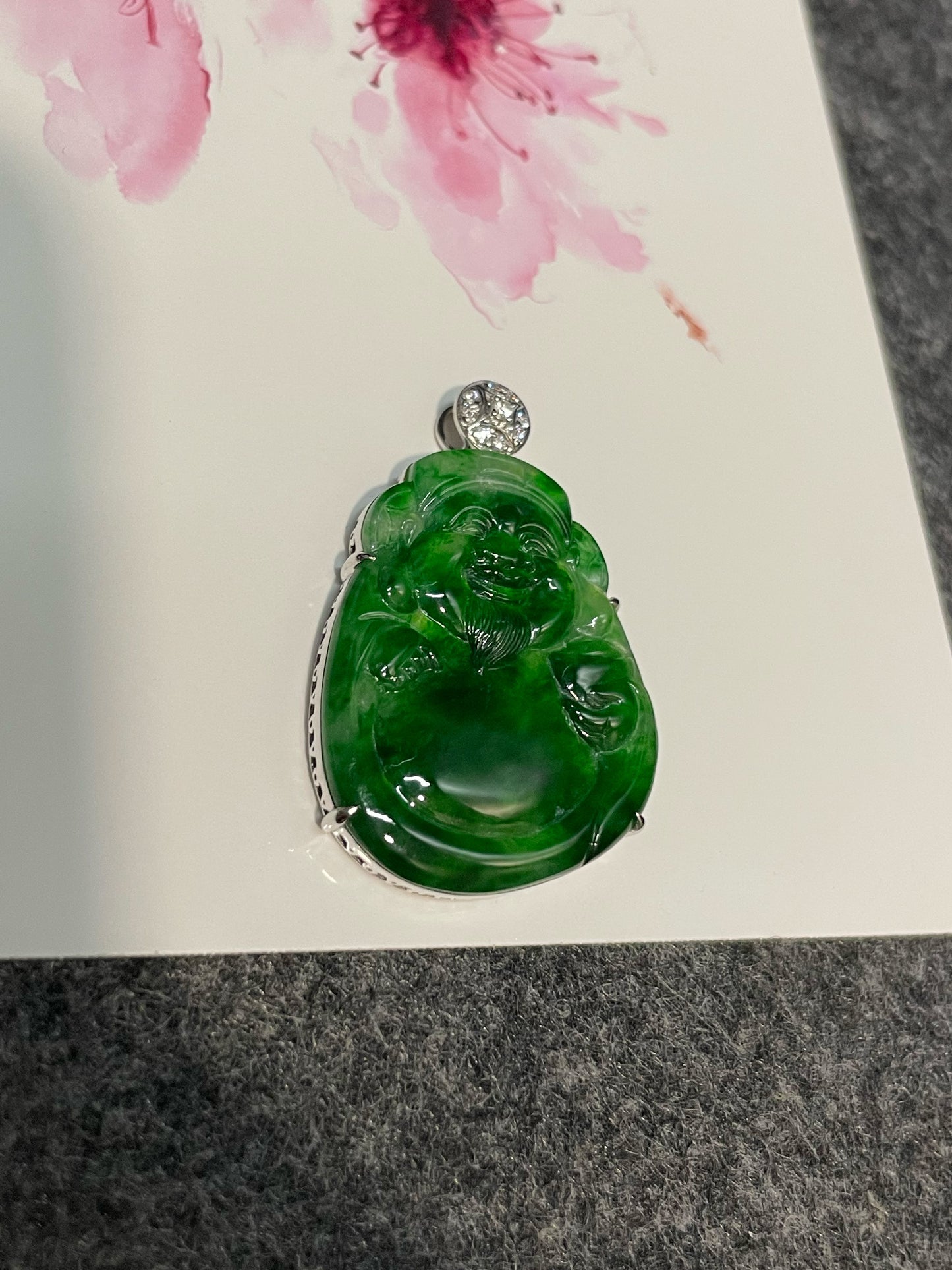 Green Jade Pendant - God Of Wealth 财神 (NJP103)