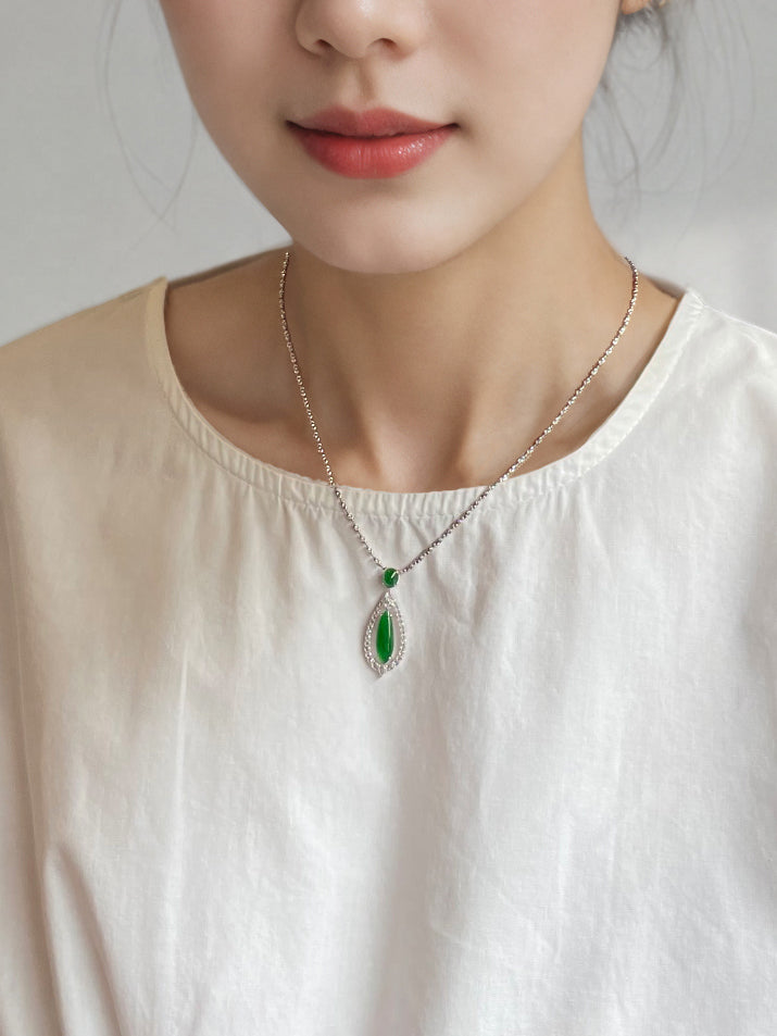 Green Jadeite Pendant (NJP108)