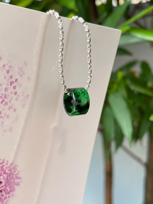 Green Jade Barrel Pendant - Lu Lu Tong 路路通 (NJP109)