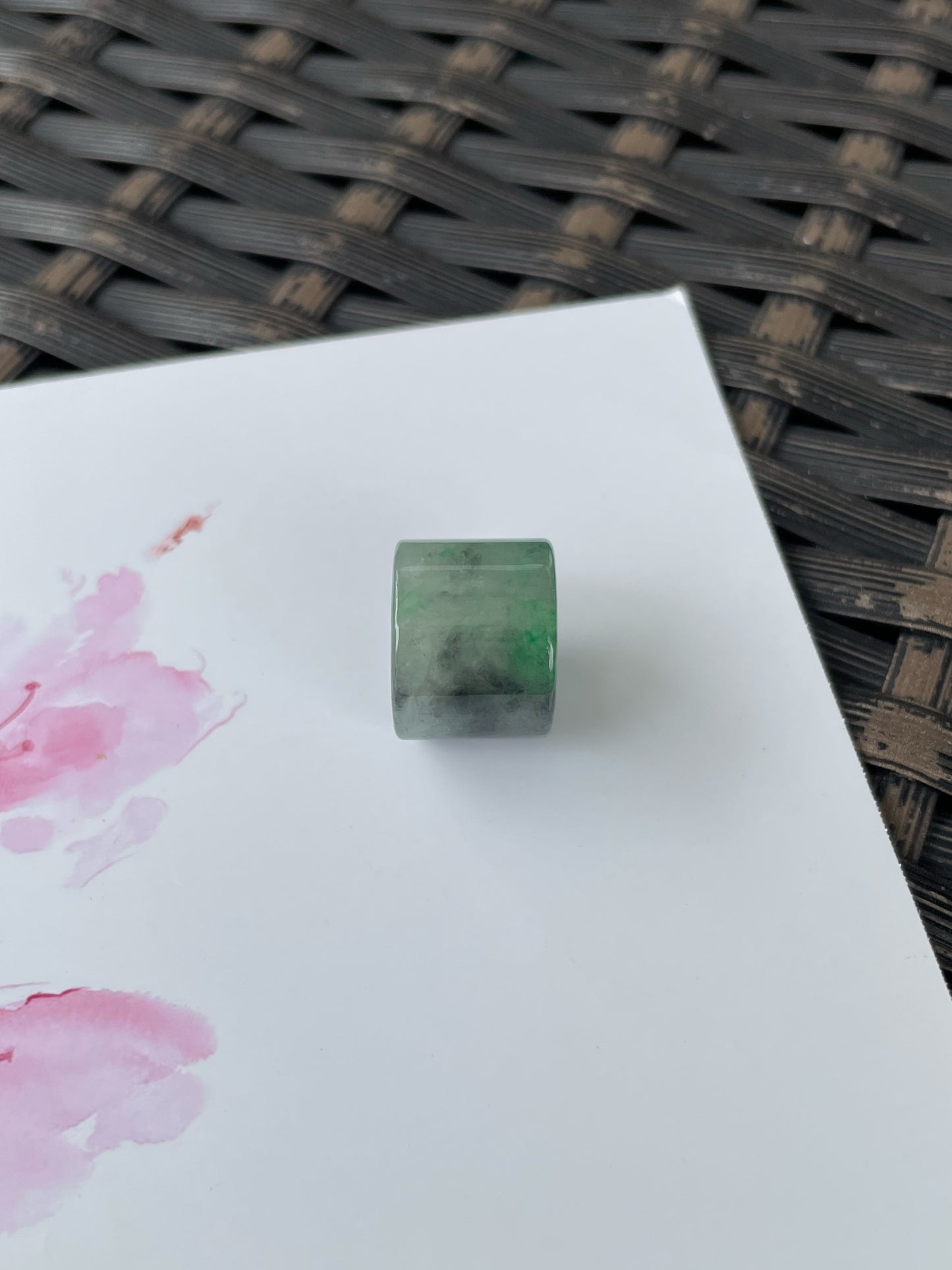 Black With Green Jade Barrel Pendant - Lu Lu Tong 路路通 (NJP181)