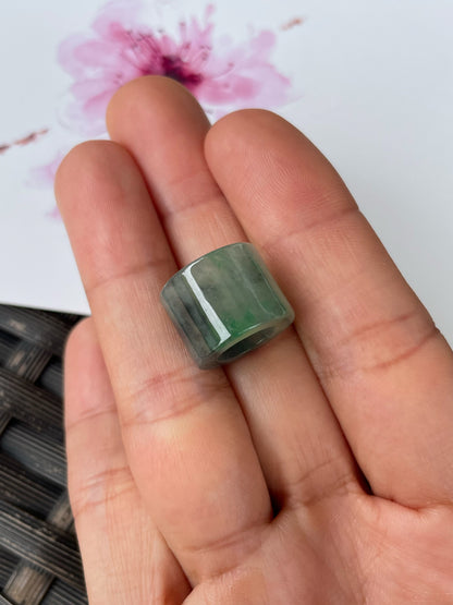 Black With Green Jade Barrel Pendant - Lu Lu Tong 路路通 (NJP181)