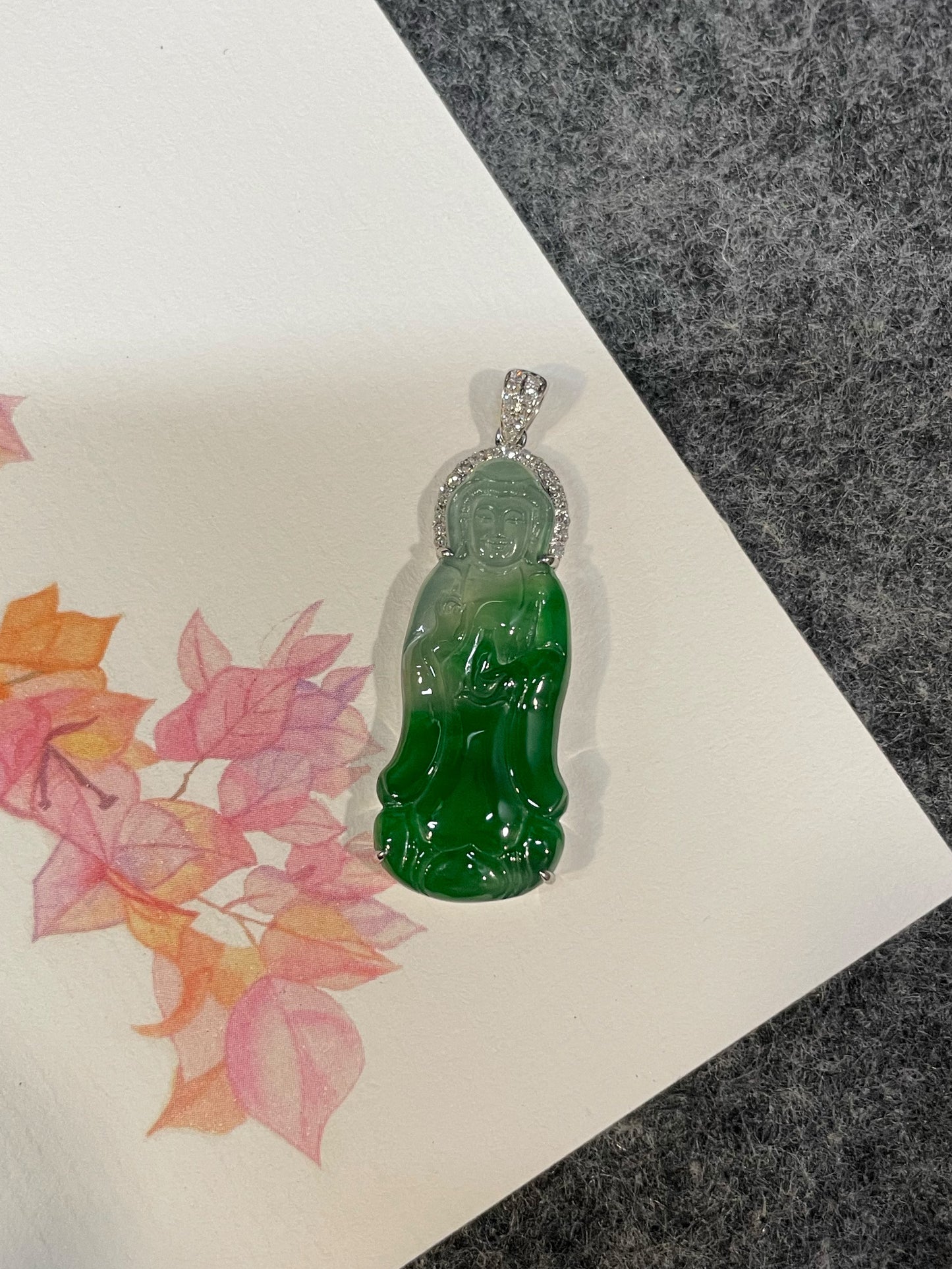Green Jadeite Pendant -  Goddess Of Mercy (NJP182)