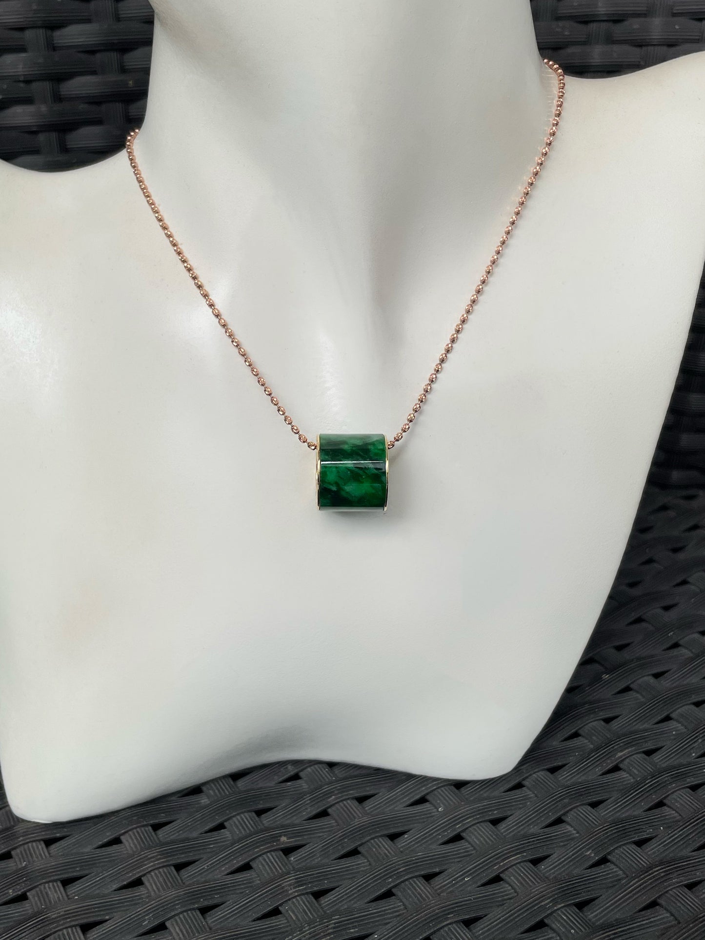 Green Jade Barrel Pendant - Lu Lu Tong 路路通 (NJP186)