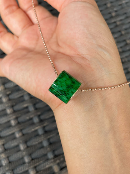 Green Jade Barrel Pendant - Lu Lu Tong 路路通 (NJP186)