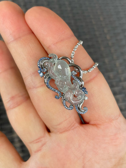 Icy White Jade Pendant / Brooch - Octopus (NJP187)