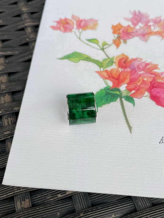 Green Jade Barrel Pendant - Lu Lu Tong 路路通 (NJP188)