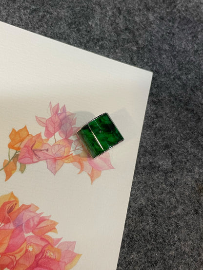 Green Jade Barrel Pendant - Lu Lu Tong 路路通 (NJP188)
