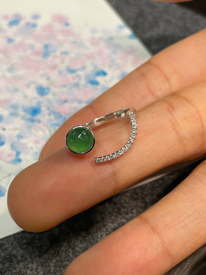 Green Jadeite Cabochon Ring (NJR192)