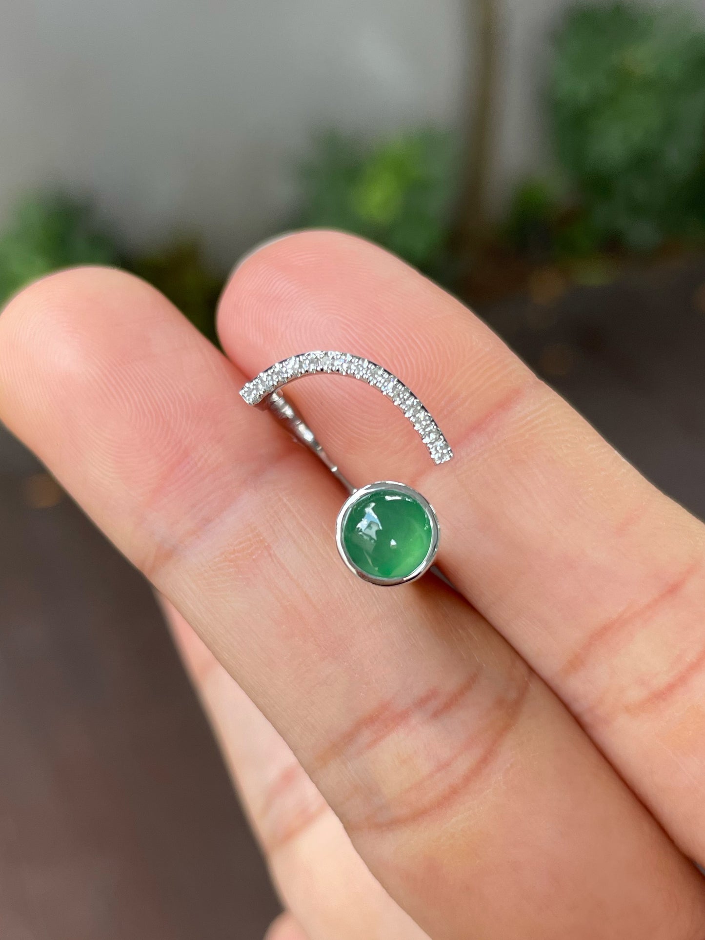 Green Jadeite Cabochon Ring (NJR192)