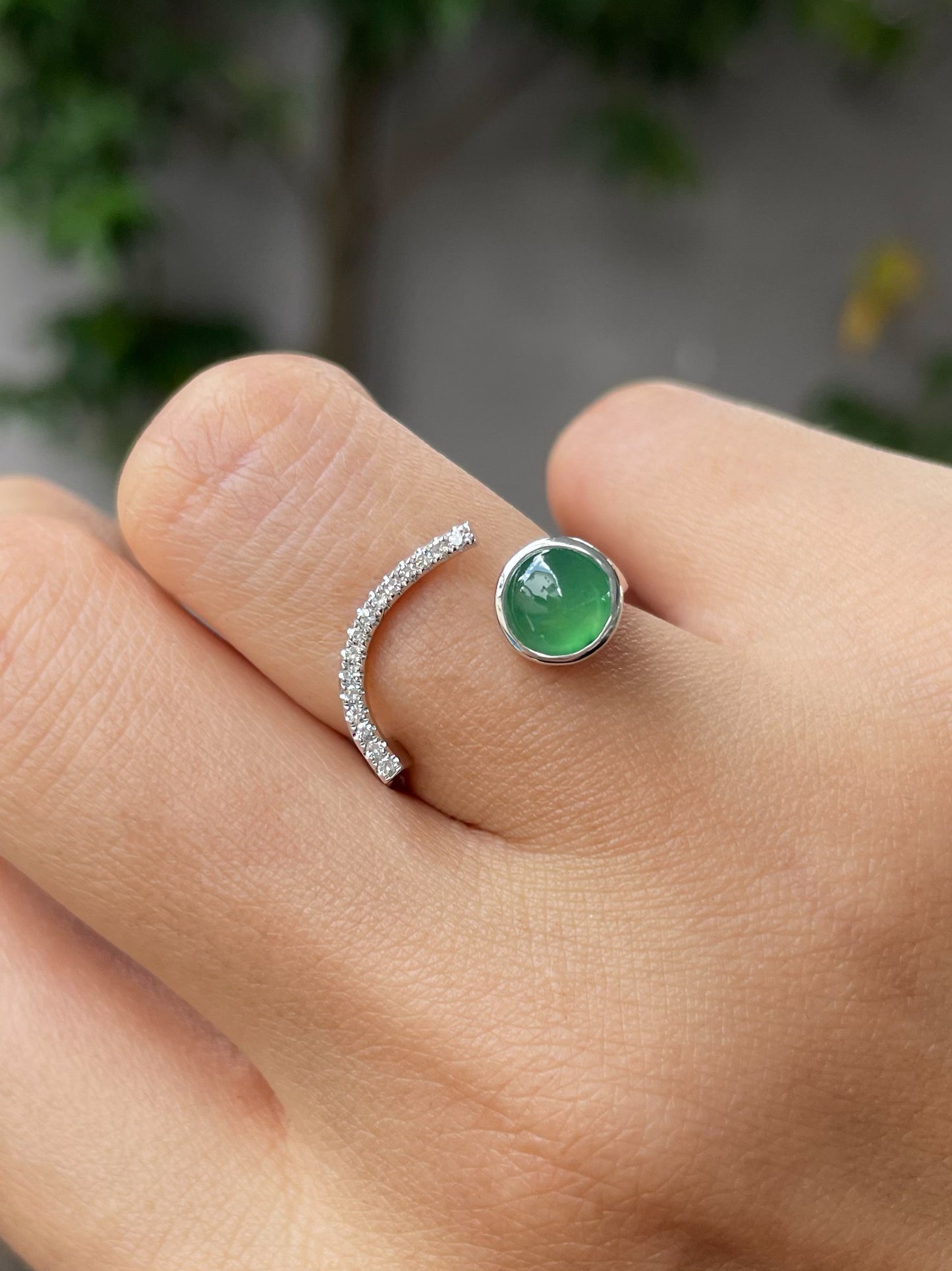 Green Jadeite Cabochon Ring (NJR192)