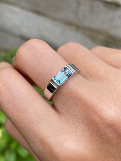 Aquamarine Ring - 1.37CT (NJR224)