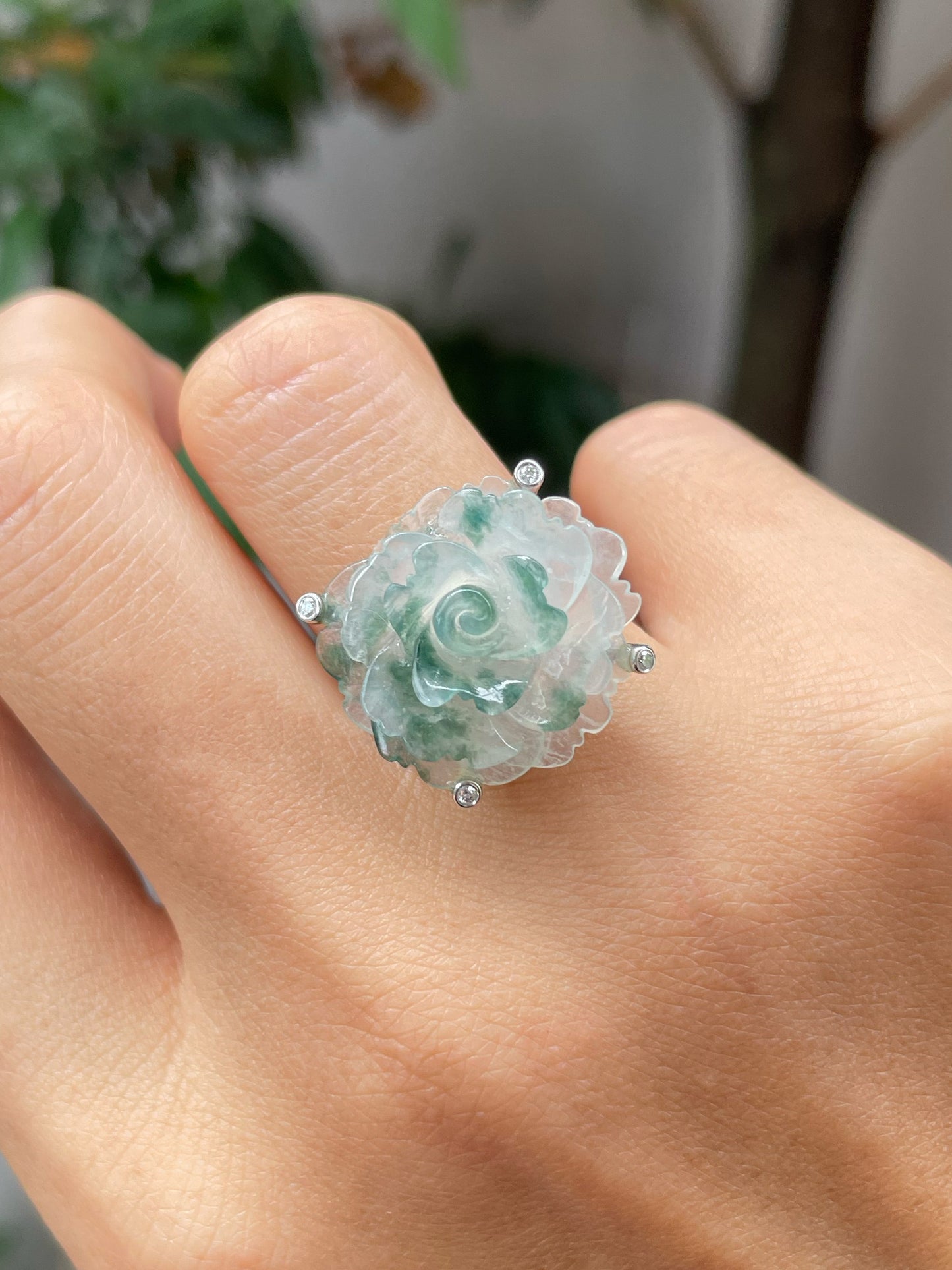 Icy Bluish Flower Jade Ring - Rose (NJR223)