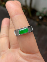 Load image into Gallery viewer, Green Jade Ring (NJR226)
