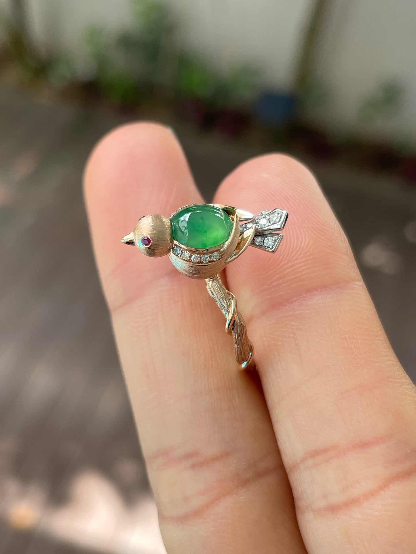 Icy Green Jadeite Cabochon Ring - Bird (NJR241)