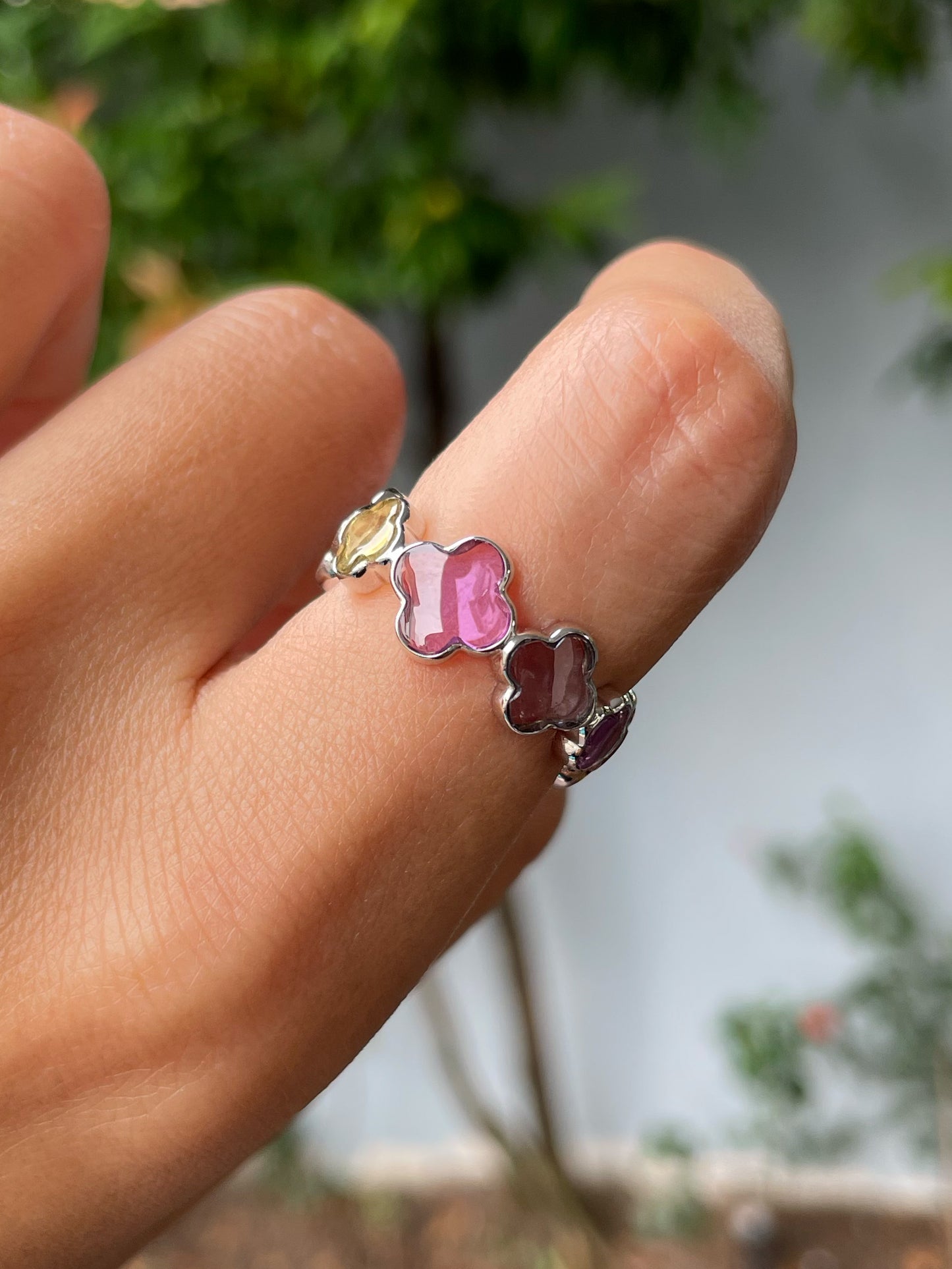 Unheated Fancy Sapphires Clover Ring - 5.96CT (NJR270)