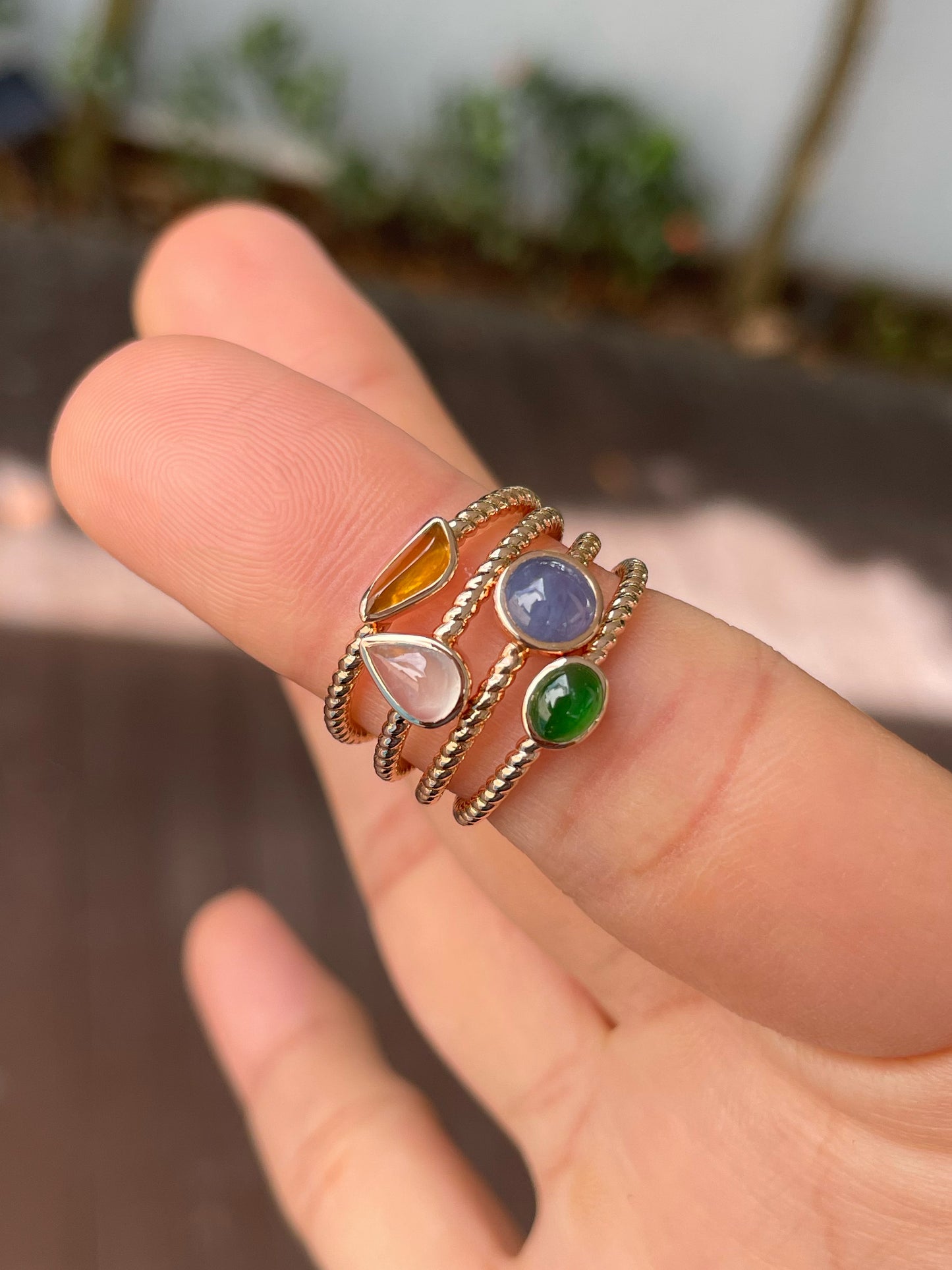 Multicoloured Jade Rings  - Cabochons (NJR276)