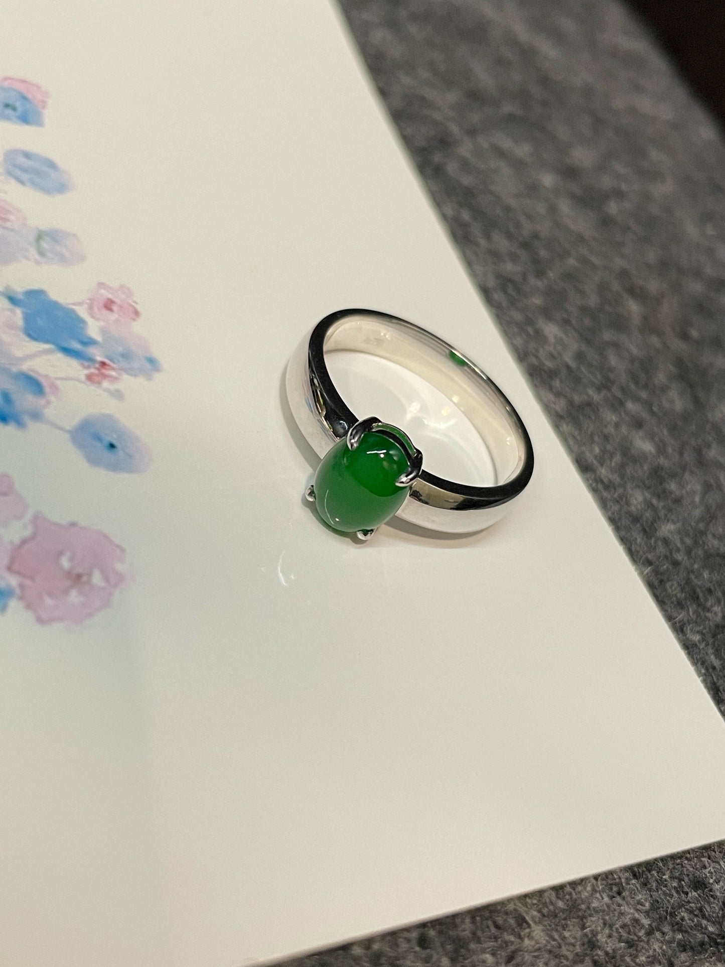 Green Jadeite Cabochon Ring (NJR282)