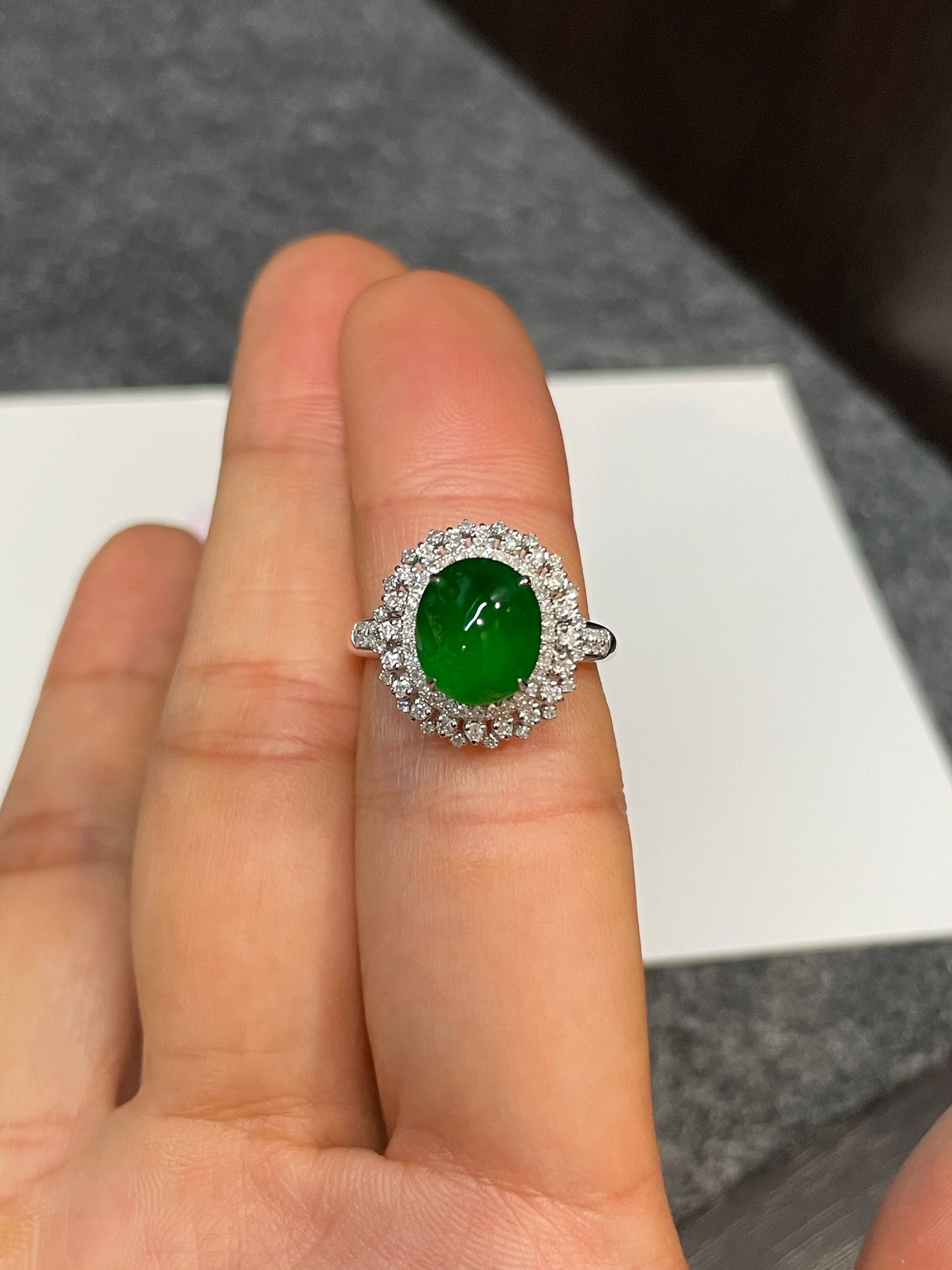 Green Jadeite Cabochon Ring (NJR298)