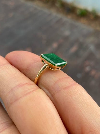 Green Jadeite Ring (NJR328)