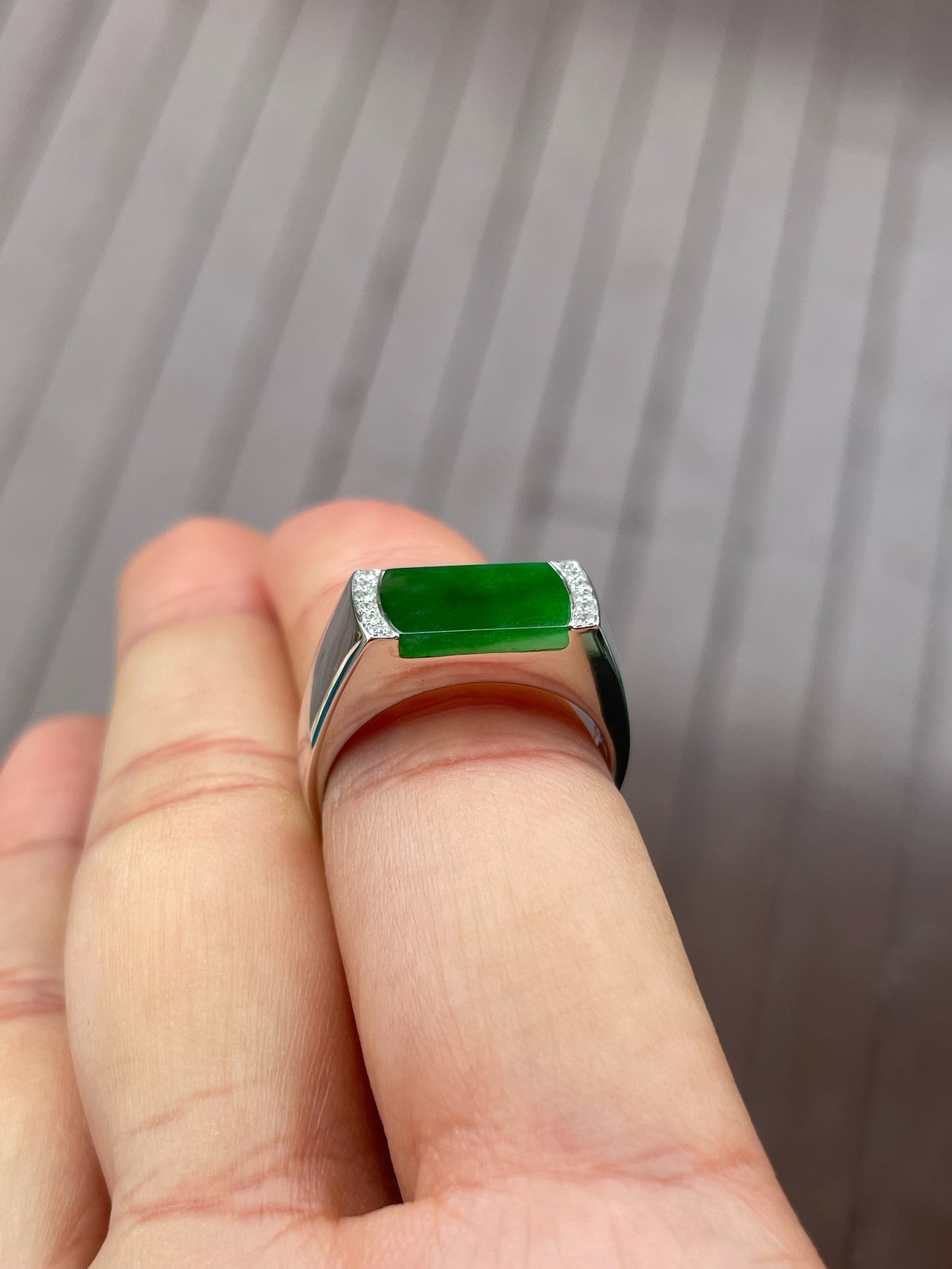 Green Jadeite Ring (NJR330)