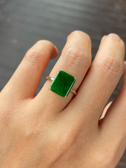 Green Jadeite Ring (NJR328)