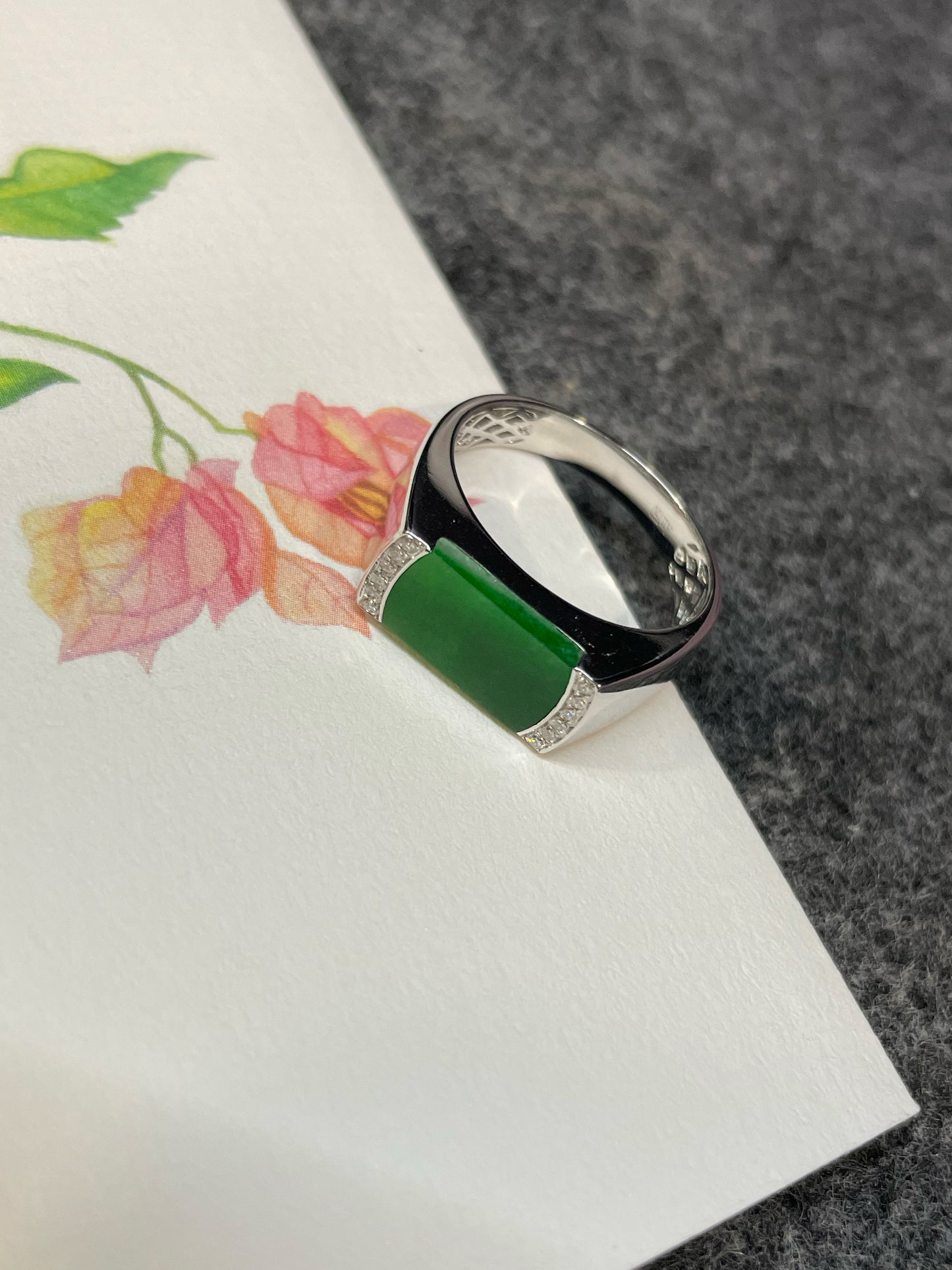 Green Jadeite Ring (NJR330)