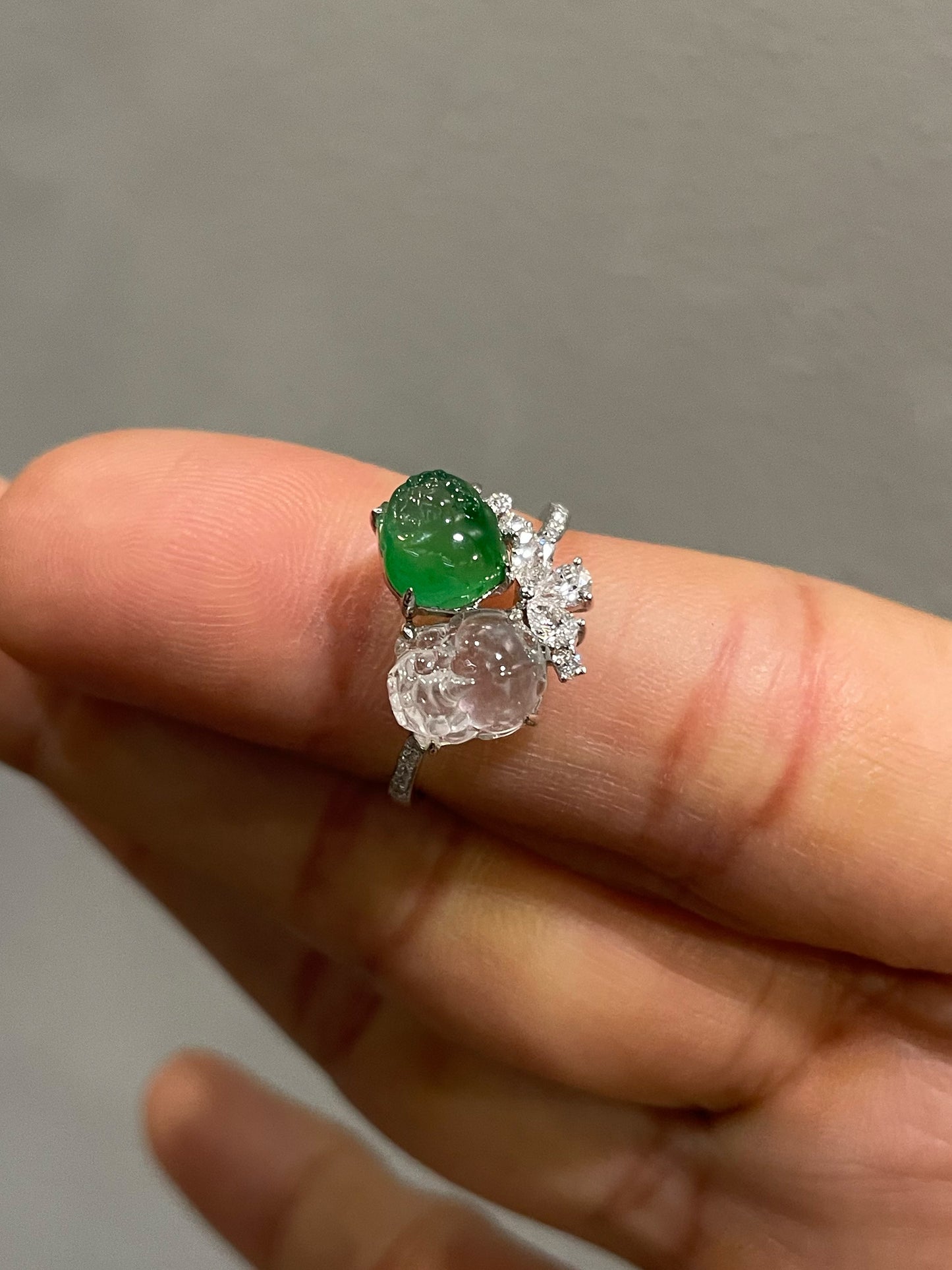 Green & Glassy Jade Ring - Pixiu & Golden Toad (NJR338)