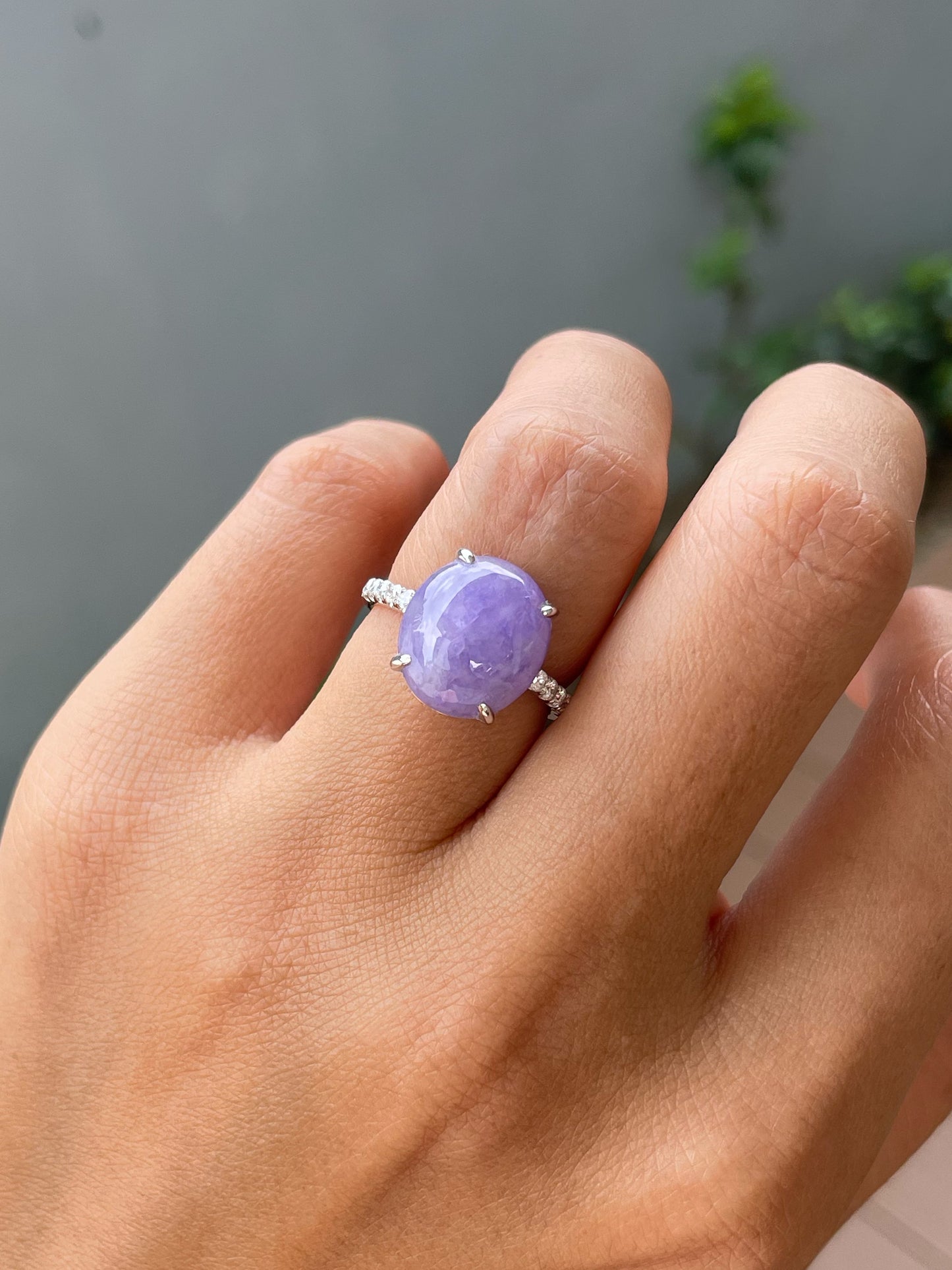Lavender Jadeite Cabochon Ring (NJR352)